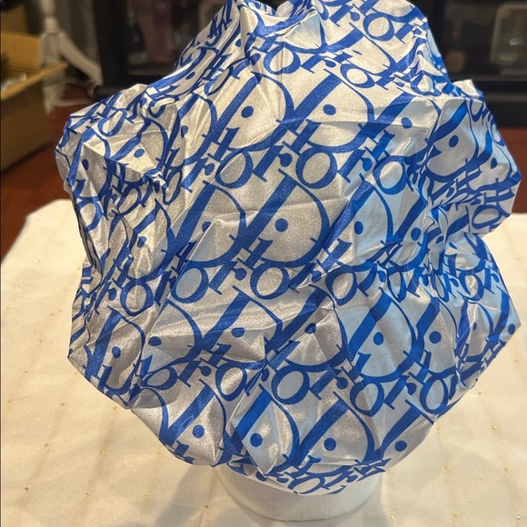 SILK CAP - Picture 2 of 2